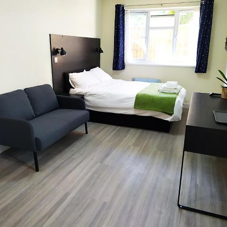 The Yew Studio - Self Contained One Bed Studio Flat With Parking Oxford Extérieur photo